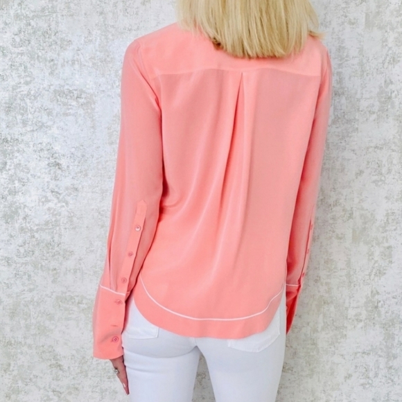 NWT Equipment Huntley with Exterior Seaming Silk Blouse Shirt - Picture 9 of 10
